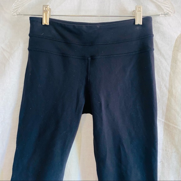 Lululemon Crop Leggings 🌵4 - Picture 3 of 7